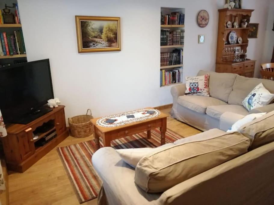 Welsh Miners Cottage Four Bedroom House Treherbert Luaran gambar